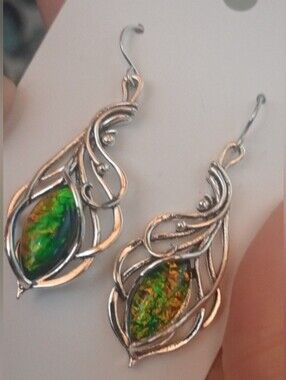 ❤️ $10 Each Or Bundle 4/$20 Silver Teardrop Earrings with Green Opal Accent